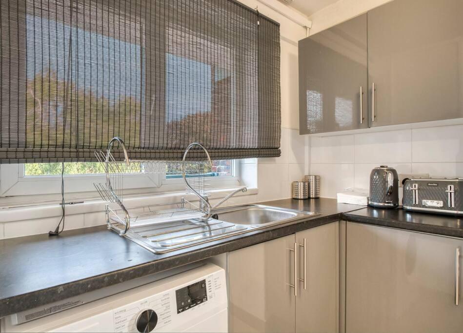 Kings Cross Apartment 4 Br 런던 외부 사진